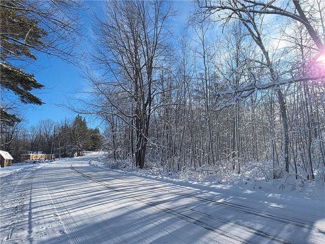 15260 W Reiskes Road, Hayward, WI 54843