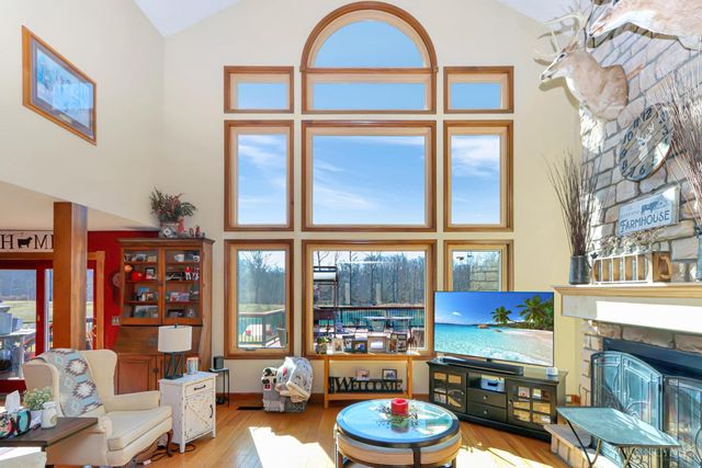 1613 W Concord Road, Pierce Twp, OH 45102