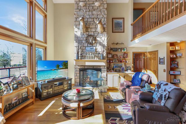 1613 W Concord Road, Pierce Twp, OH 45102