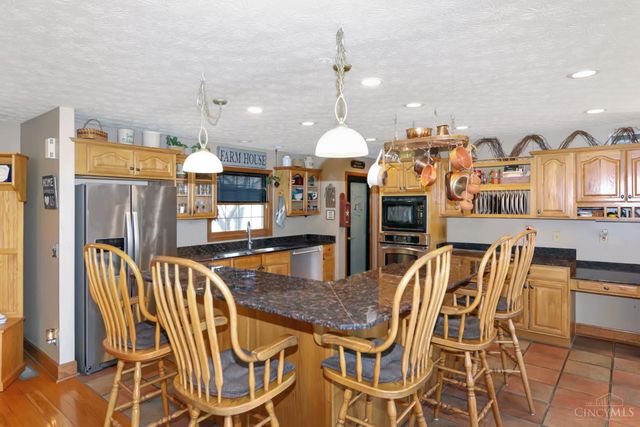 1613 W Concord Road, Pierce Twp, OH 45102