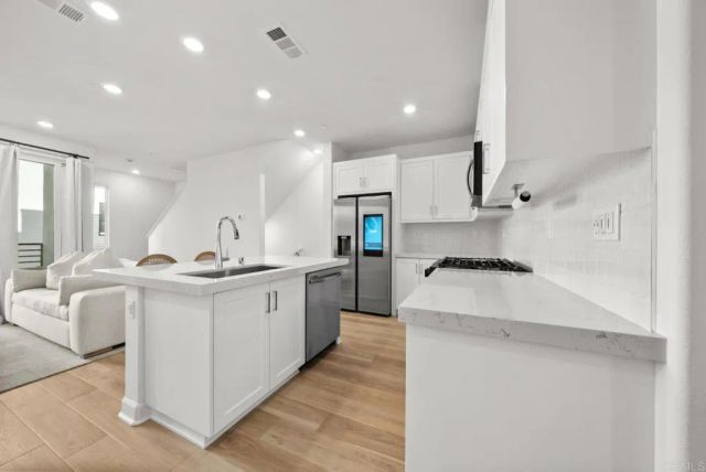 2325 Acara Circle, San Diego, CA 92154