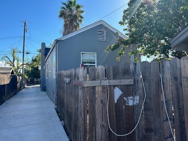 24 Mountain View Ave, Bay Point, CA 94565