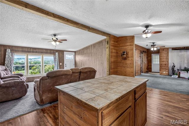 3440 Raby Road, Farmington, MO 63640
