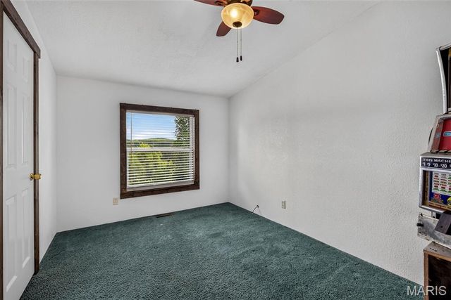 3440 Raby Road, Farmington, MO 63640