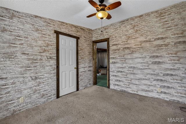 3440 Raby Road, Farmington, MO 63640