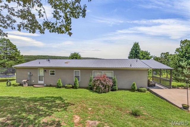 3440 Raby Road, Farmington, MO 63640