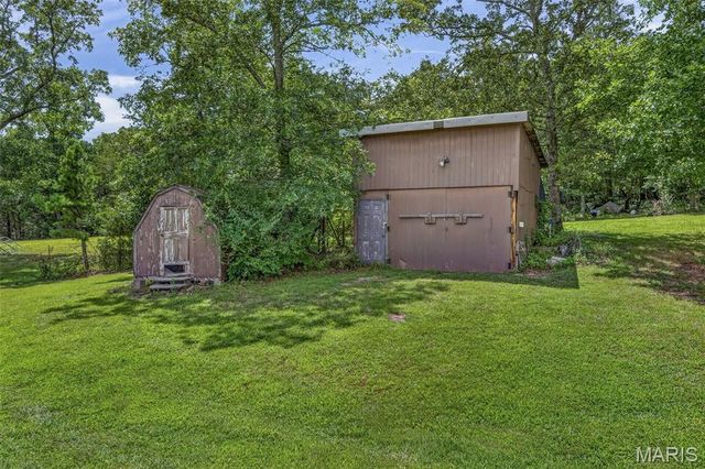 3440 Raby Road, Farmington, MO 63640