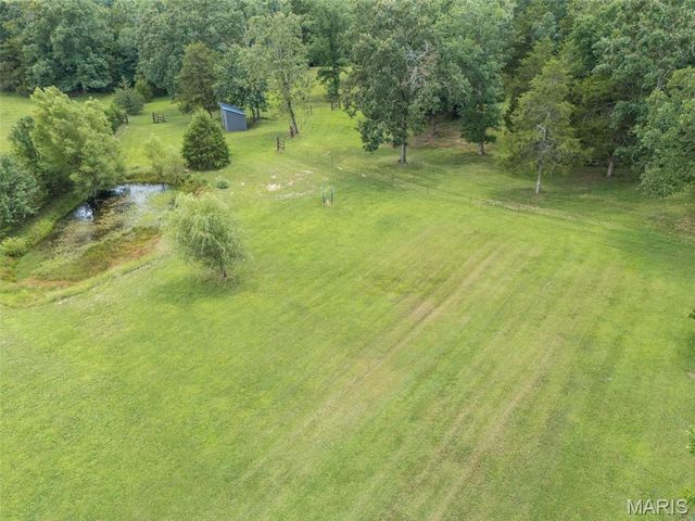 3440 Raby Road, Farmington, MO 63640