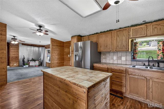 3440 Raby Road, Farmington, MO 63640