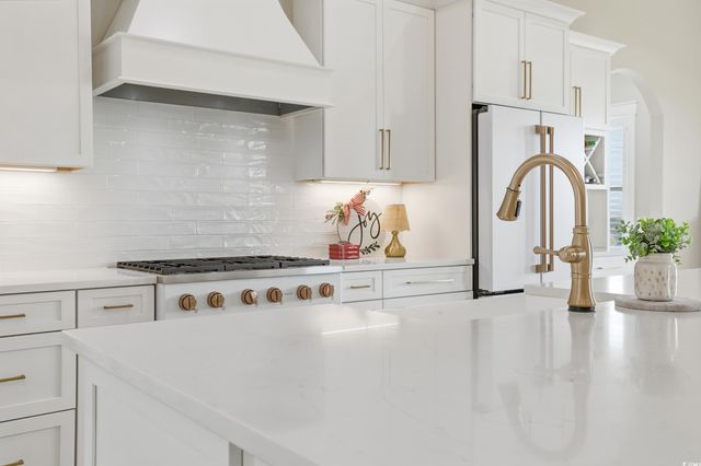 280 Bay Ridge Dr., North Myrtle Beach, SC 29582