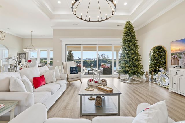 280 Bay Ridge Dr., North Myrtle Beach, SC 29582