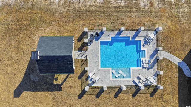 280 Bay Ridge Dr., North Myrtle Beach, SC 29582