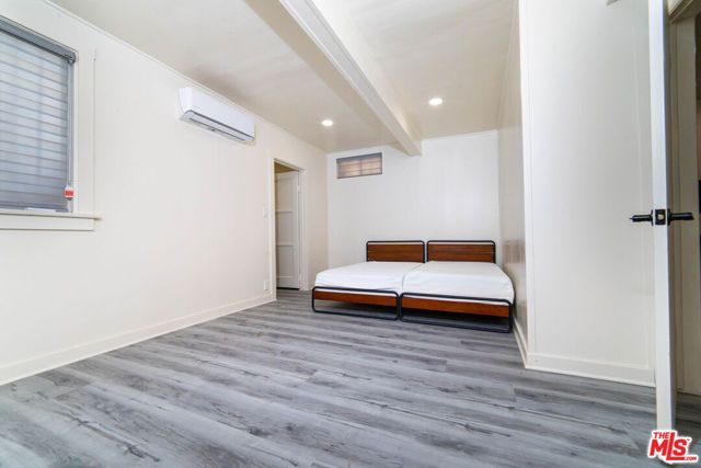 523 S Wilton Place, Los Angeles, CA 90020