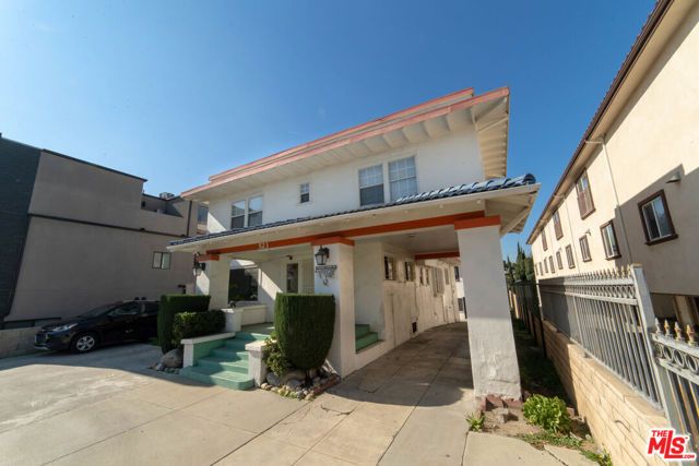 523 S Wilton Place, Los Angeles, CA 90020