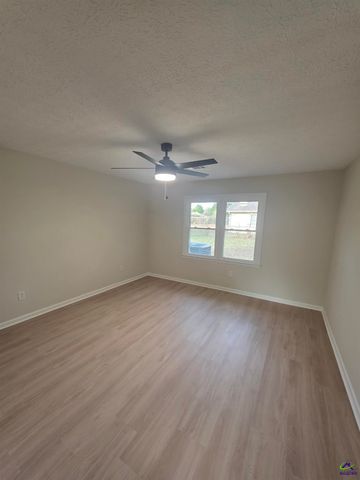 123 Meriwood Drive, Warner Robins, GA 31088