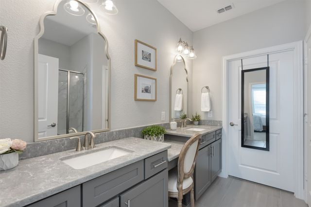 944 Memorial Drive, Little Elm, TX 76227