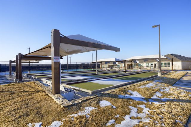 944 Memorial Drive, Little Elm, TX 76227