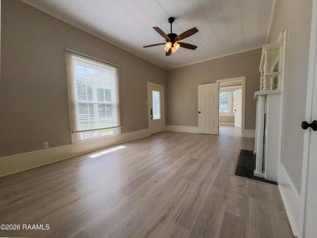 928 N Avenue H, Crowley, LA 70526