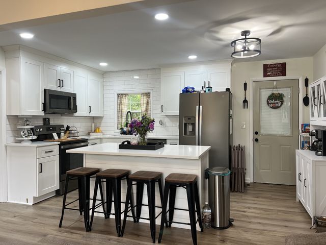 1408 Cumberland Heights Rd, Clarksville, TN 37040
