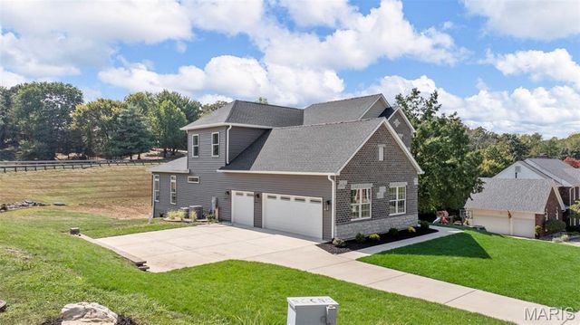 1556 Wildhorse Parkway Drive, Chesterfield, MO 63005