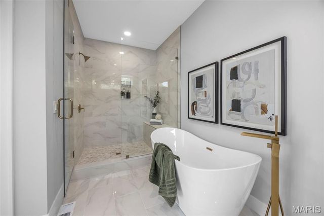 1556 Wildhorse Parkway Drive, Chesterfield, MO 63005