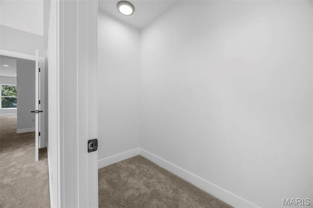 1556 Wildhorse Parkway Drive, Chesterfield, MO 63005