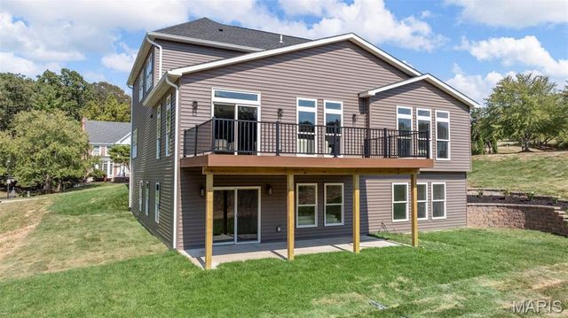 1556 Wildhorse Parkway Drive, Chesterfield, MO 63005