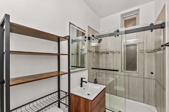 841 N Damen Avenue 3R, Chicago, IL 60622