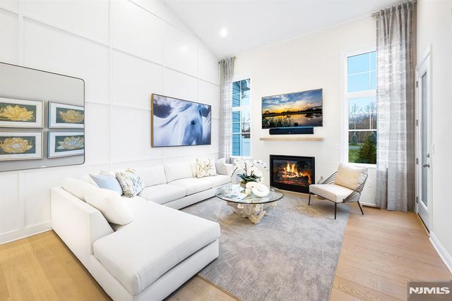 3 Woodmont Circle, River Vale, NJ 07675