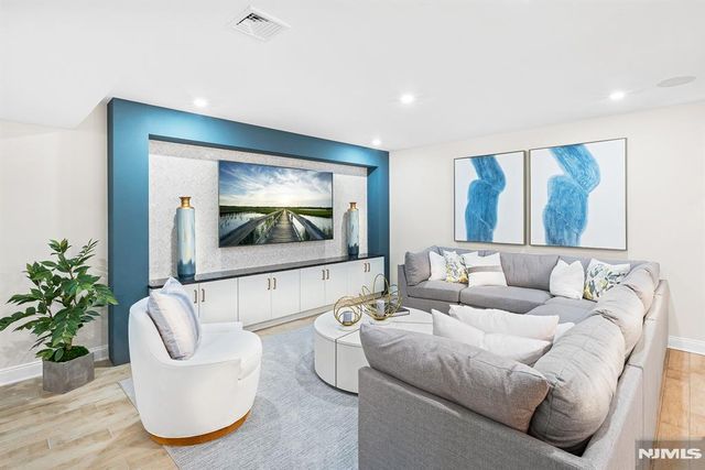 3 Woodmont Circle, River Vale, NJ 07675