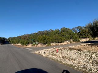 21106 Nimitz Ave, Lago Vista, TX 78645