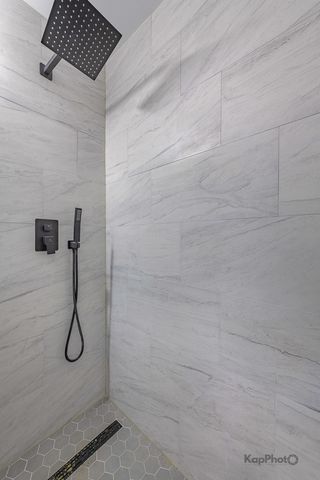 7337 S South Shore Drive 902, Chicago, IL 60649