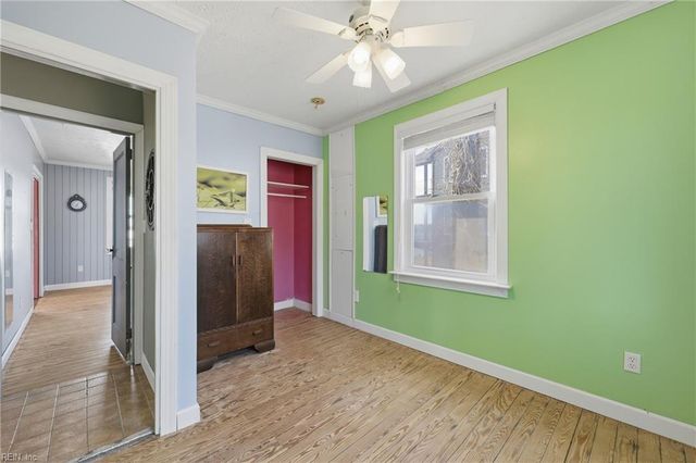 520 Spivey LN, Seaford, VA 23696