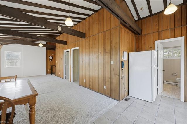 520 Spivey LN, Seaford, VA 23696