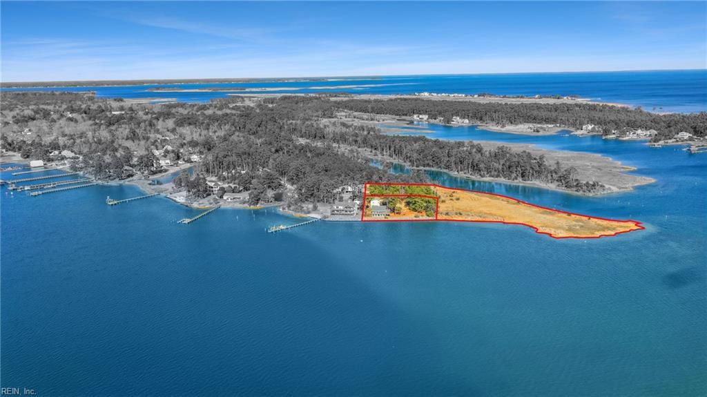 520 Spivey LN, Seaford, VA 23696