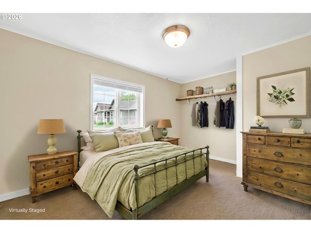 650 TERRITORIAL St, Harrisburg, OR 97446