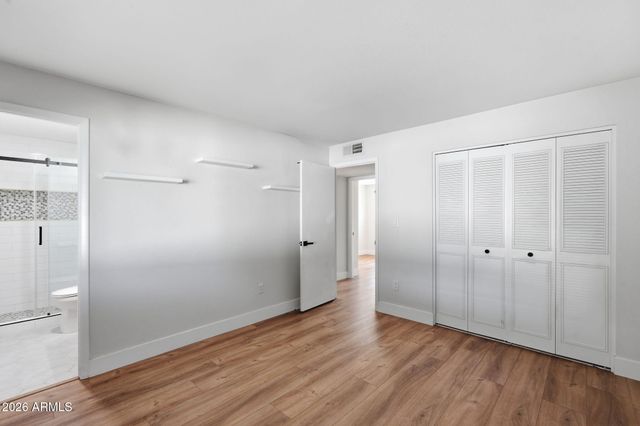 5406 S COLLEGE Avenue, Tempe, AZ 85283