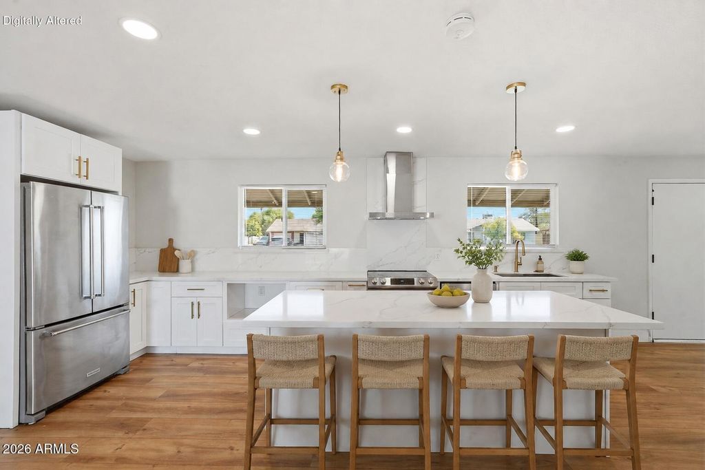 5406 S COLLEGE Avenue, Tempe, AZ 85283