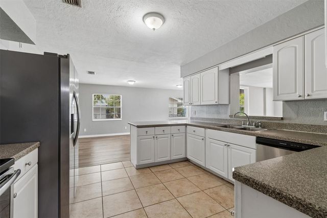 9931 110TH STREET, Seminole, FL 33772