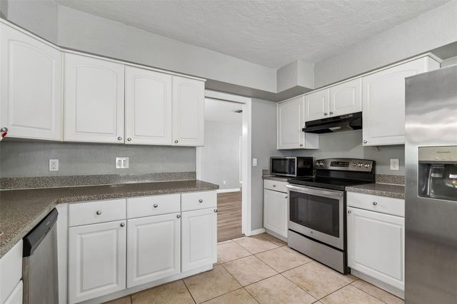 9931 110TH STREET, Seminole, FL 33772