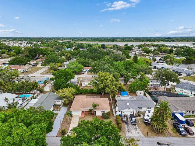 9931 110TH STREET, Seminole, FL 33772