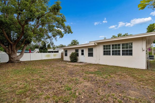 9931 110TH STREET, Seminole, FL 33772