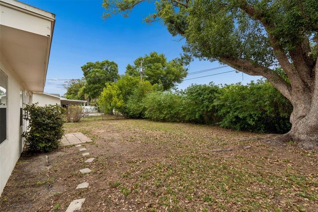 9931 110TH STREET, Seminole, FL 33772