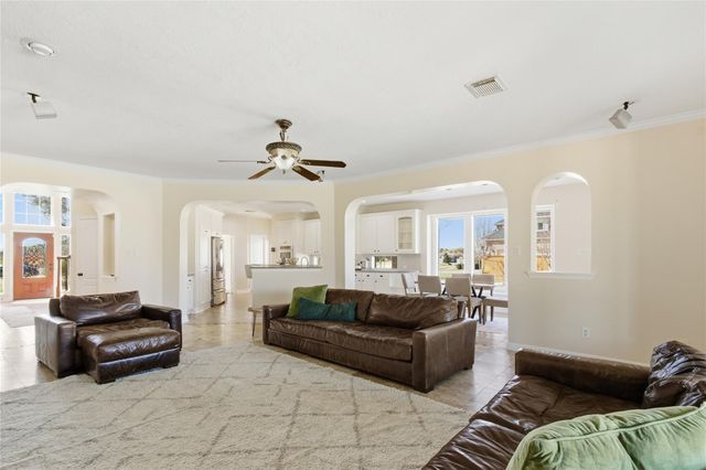 3913 Pebble Brook Drive, League City, TX 77573