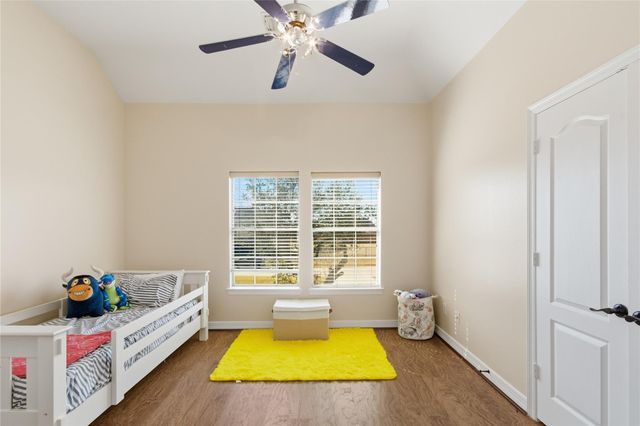 3913 Pebble Brook Drive, League City, TX 77573