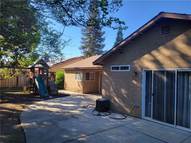 3188 Winter Way, Madera, CA 93637