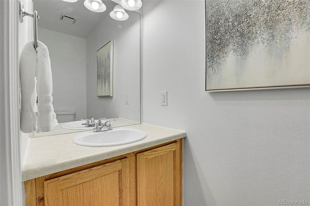 9643 W Chatfield Avenue D, Littleton, CO 80128