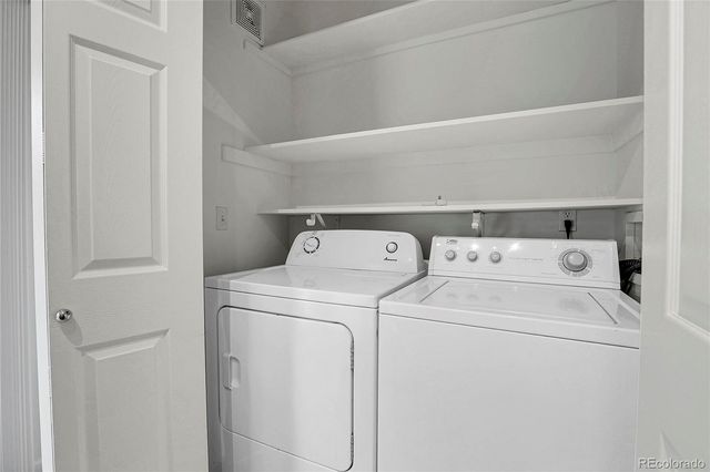 9643 W Chatfield Avenue D, Littleton, CO 80128