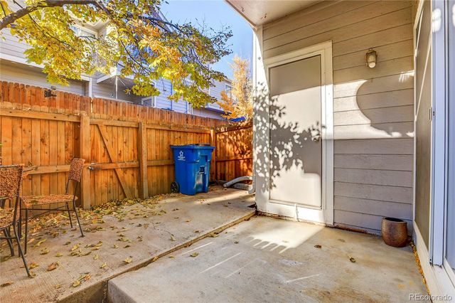 9643 W Chatfield Avenue D, Littleton, CO 80128