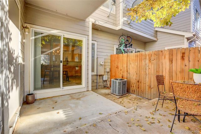 9643 W Chatfield Avenue D, Littleton, CO 80128